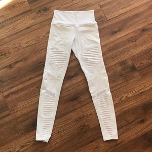 ALO Yoga High Waist Moto Legging in White